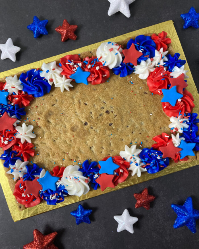 Americana Cookie Cake